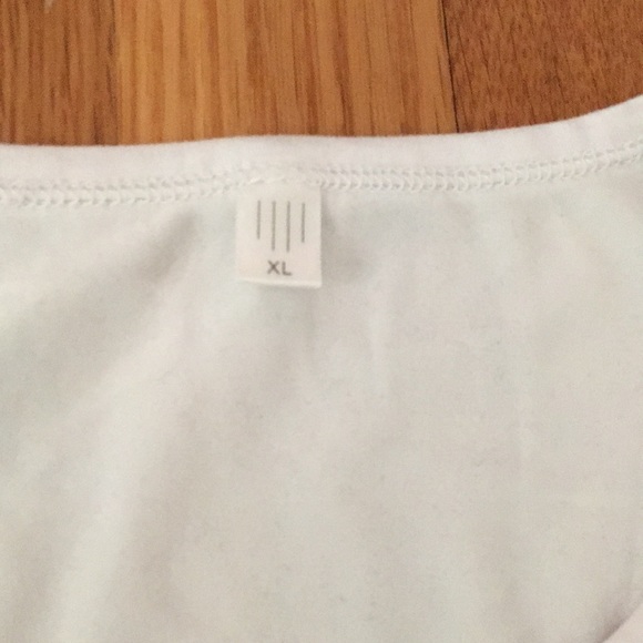 Striped t shirt [CLOSET CLEAROUT] - Picture 2 of 4